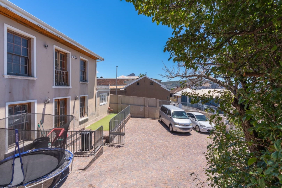 8 Bedroom Property for Sale in Walmer Estate Western Cape